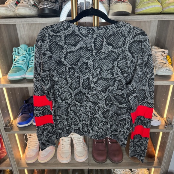 Label Thread grateful snake crew- Grey Snake print cashmere sweater M - Picture 2 of 5